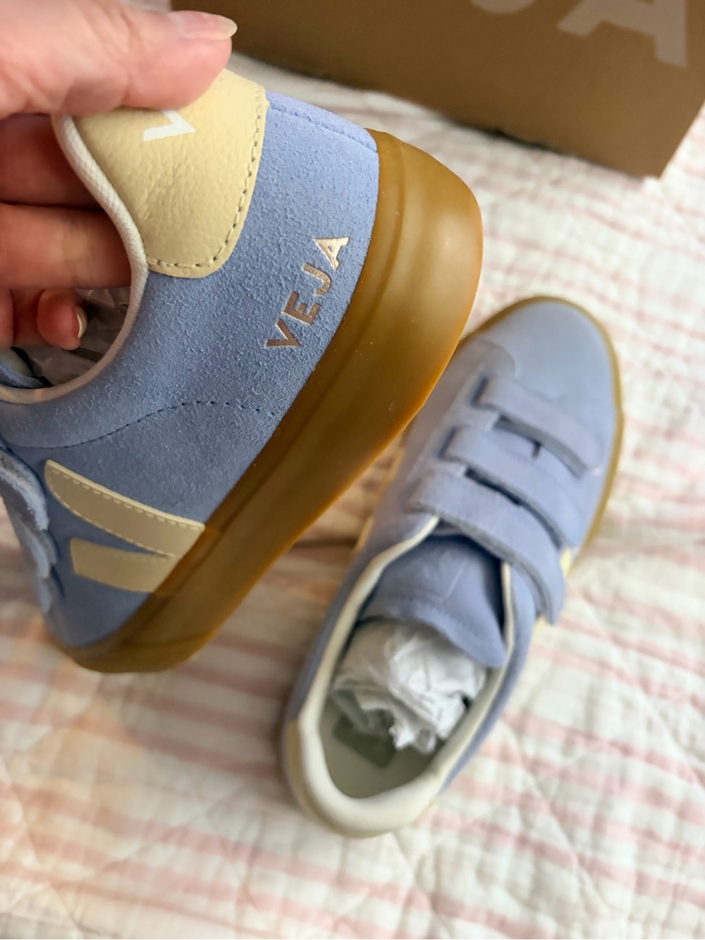 NWB Rare Veja Periwinkle Blue Suede Velcro Sneakers with Gum Sole - Picture 7 of 13